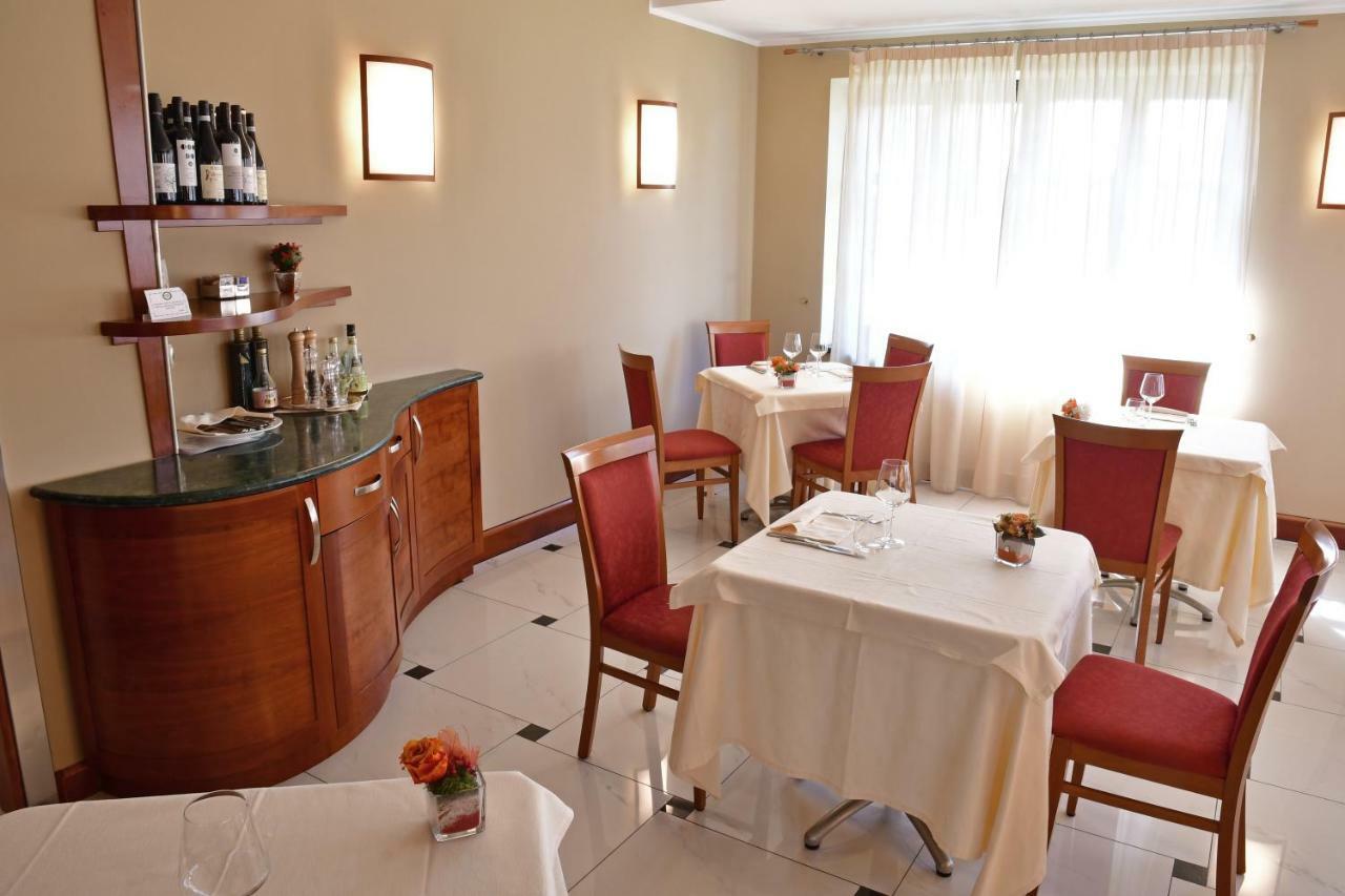 Albergo Ristorante San Marco Carmagnola Ngoại thất bức ảnh